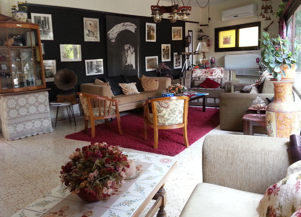 Safed Inn Ngoại thất bức ảnh